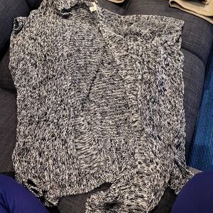 EILEEN FISHER Linen Black White Short Sleeve Open Cardigan